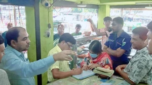 গোদাগাড়ীতে ২ প্রতিষ্ঠানকে জরিমানা