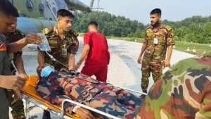 বাঘাইছড়িতে অসুস্থ বিজিবি সদস্যকে হেলিকপ্টারে নেয়া হলো  সিএমএইচে