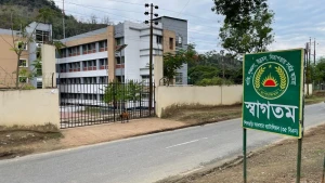 কাপ্তাইয়ের শিলছড়িতে আনসার ব্যাটালিয়নের জায়গা অধিগ্রহণে ১০ কোটি টাকার দুনীর্তির অভিযোগ:  দুদকের মামলা।