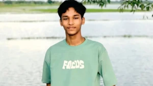 বাবার মৃত্যুর ৩ মাসের মাথায় পরিবারের হাল ধরতে গিয়ে ঝরলো এসএসসি পরীক্ষার্থী শান্তর প্রাণ
