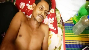 শার্শায় চাঁদা না দেয়ায় সন্ত্রাসী হামলা, বিএনপি কর্মীকে হাতুড়ি পেটা