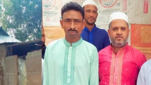 অসহায় কৃষক দল নেতাকে ঘর করে দিচ্ছেন চেয়ারম্যান পদপ্রার্থী জিয়াউর রহমান জিয়া