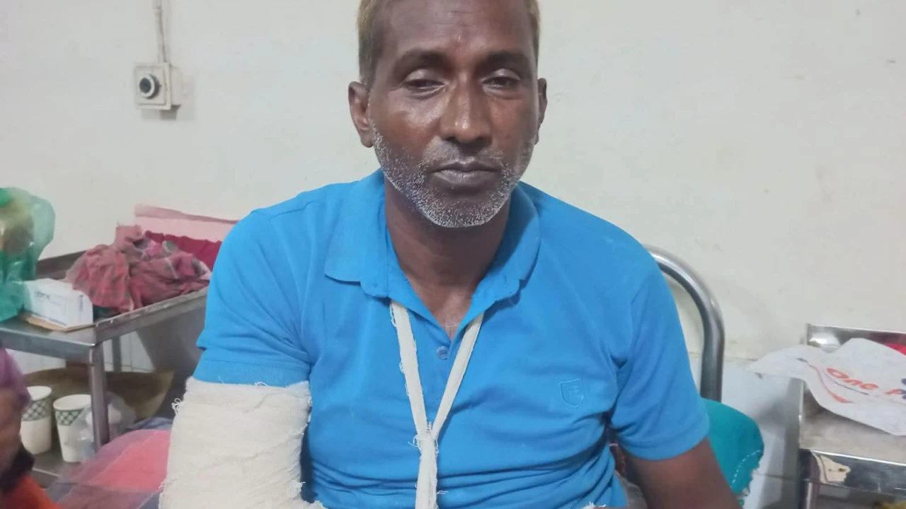 দুর্গাপুরে জমি নিয়ে বিরোধে আহত ১