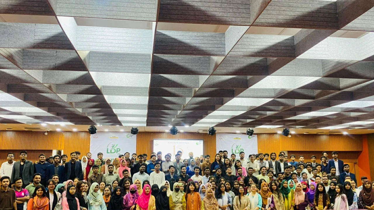 জবি ক্যারিয়ার ক্লাবের এলডিপির ওরিয়েন্টেশন সম্পন্ন, যুক্ত হলেন শতাধিক নতুন সদস্য