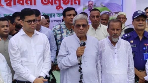 ঠাকুরগাঁওয়ে সলেমান আলীর সোলার সেচ পাম্প উদ্বোধন করলেন মির্জা ফখরুল